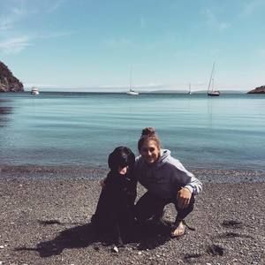 Meet your Posher, Jade